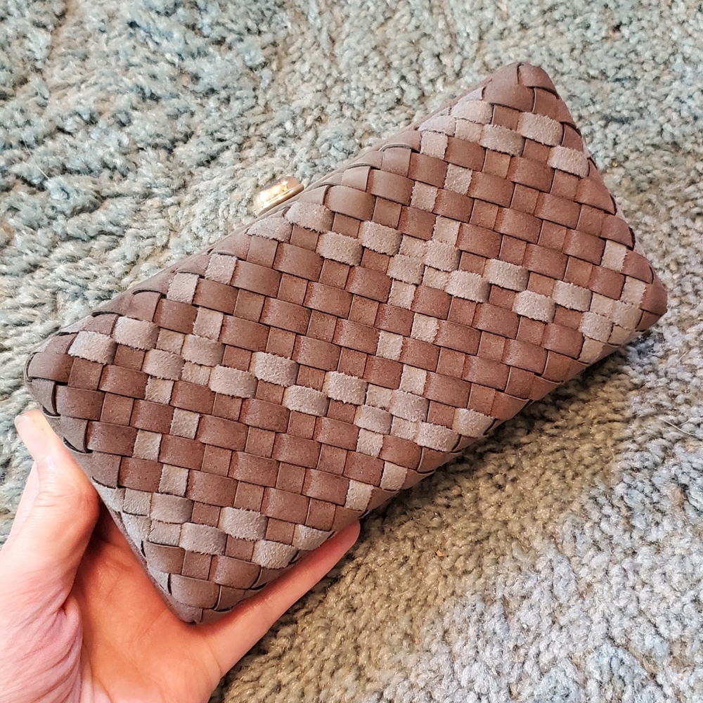 🪶 Deux Lux Gray Brown Woven Clutch with Strap ~ Boho Minimalist Neutral Bag